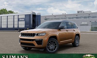 2026 Jeep Grand Cherokee Summit