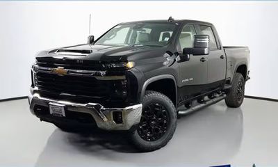 2026 Chevrolet Silverado HD LT