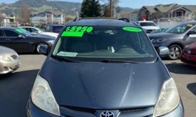2006 Toyota Sienna XLE