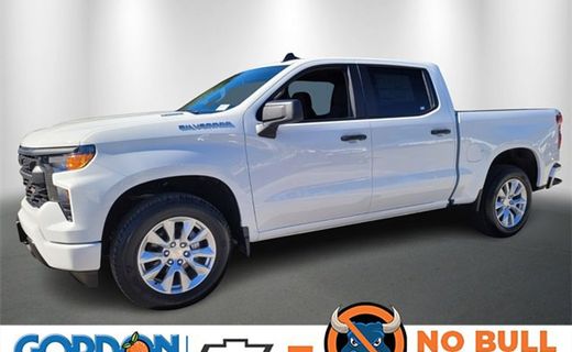 2025 Chevrolet Silverado Custom