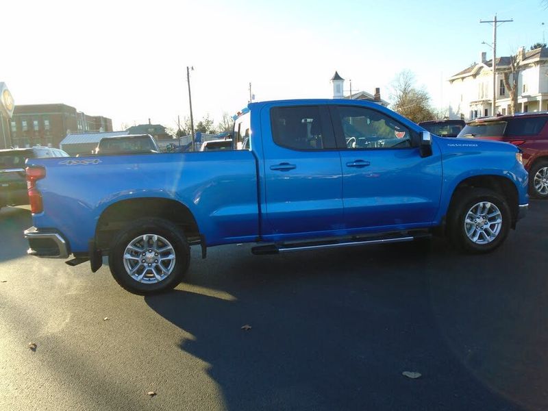 2025 Chevrolet Silverado — a typically priced live listing
