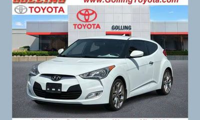 2015 Hyundai Veloster GLS Middle