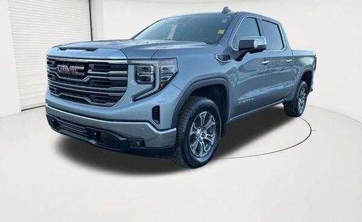 2025 GMC Sierra SLT