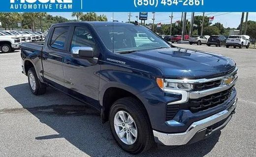 2023 Chevrolet Silverado LT