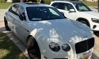 2017 Bentley Flying Spur V8 S