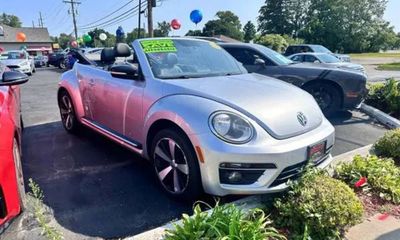 2013 Volkswagen Beetle Turbo Convertible
