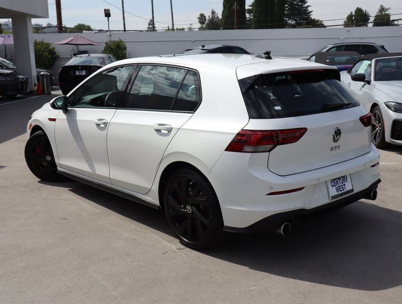 2022 Volkswagen Golf GTI — a typically priced live listing