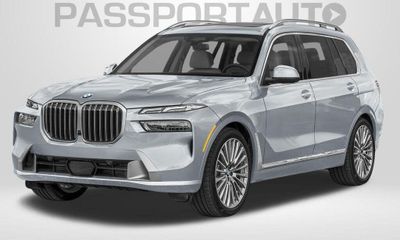 2027 BMW X7 M60I