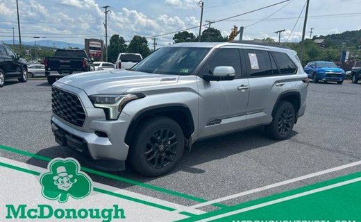 2025 Toyota Sequoia Platinum