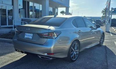2017 Lexus GS 350