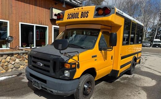 2015 Ford E-350 Econoline