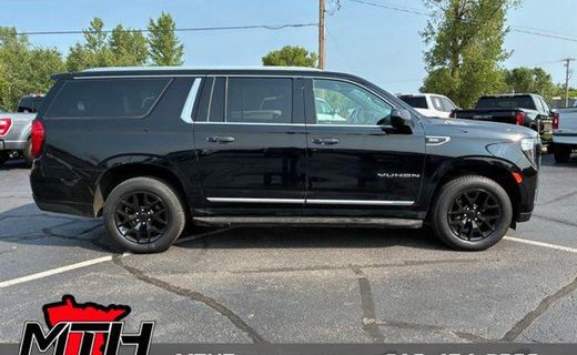 2023 GMC Yukon XL SLT