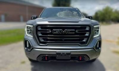 2021 GMC Sierra AT4