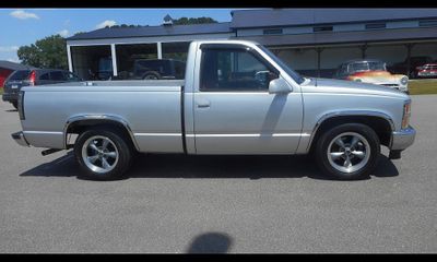 1990 Chevrolet GMT-400 1500 REG CAB