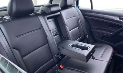 2018 Volkswagen Golf S SE
