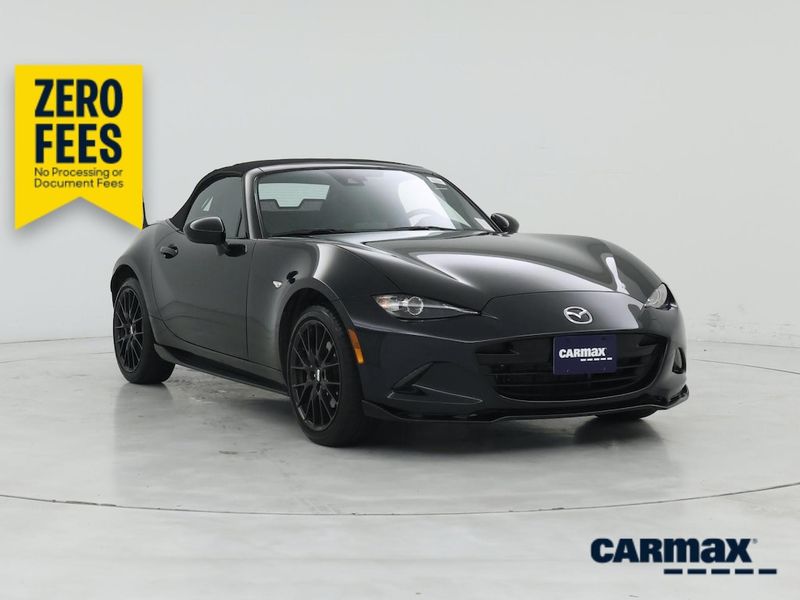 2023 Mazda MX-5 — a typically priced live listing