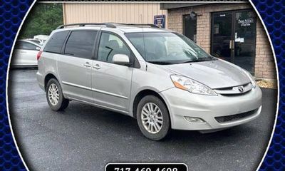 2008 Toyota Sienna XLE