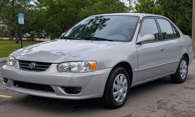 2002 Toyota Corolla LE