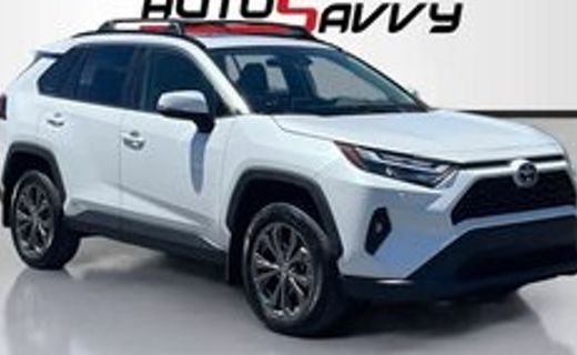 2024 Toyota RAV4 XLE Premium