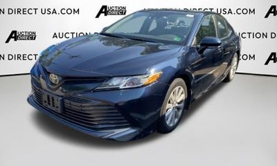 2020 Toyota Camry LE