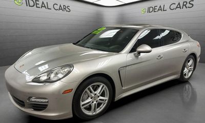 2012 Porsche Panamera S Hybrid