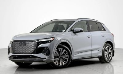 2025 Audi Q4 45 E Tron