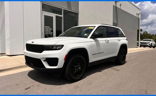 2024 Jeep Grand Cherokee Laredo