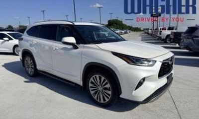2021 Toyota Highlander Platinum