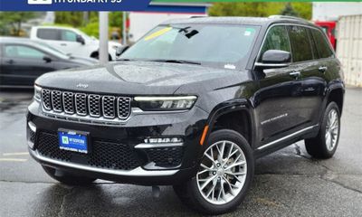 2022 Jeep Grand Cherokee Summit