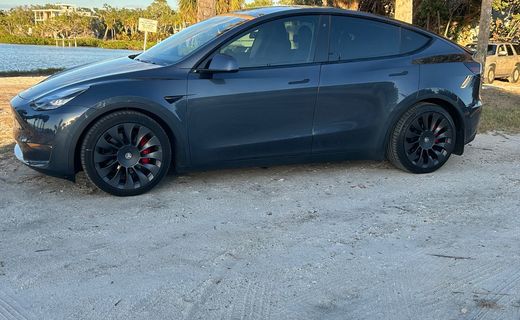 2020 Tesla Model Y Performance