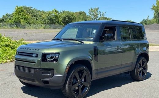 2026 Land Rover Defender 110 S