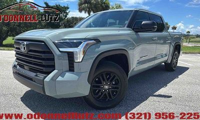 2025 Toyota Tundra SR5