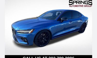 2021 Volvo S60 R Design