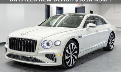 2026 Bentley Flying Spur Azure