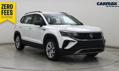 2023 Volkswagen Taos 4Motion S W