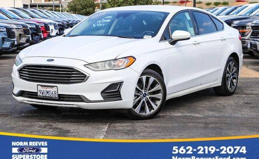 2020 Ford Fusion SE