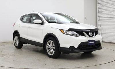 2017 Nissan Rogue Sport S