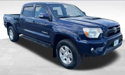 2013 Toyota Tacoma Delux