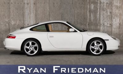 2001 Porsche 911 Carrera