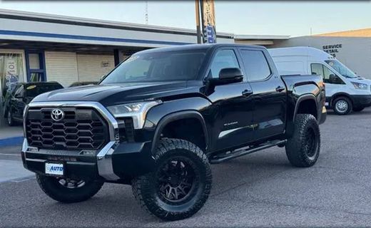 2023 Toyota Tundra SR5