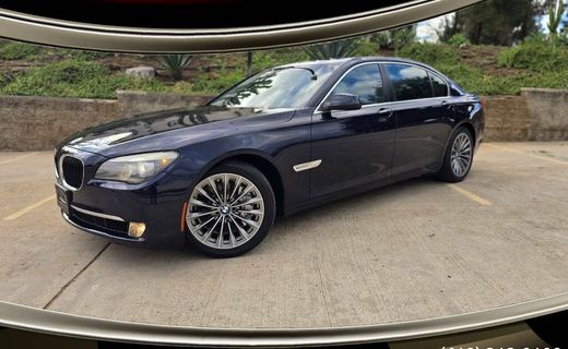 2011 BMW 750LI