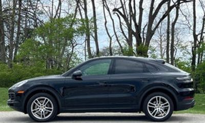 2023 Porsche Cayenne Platinum Edition