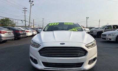 2013 Ford Fusion SE