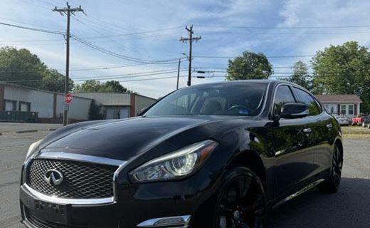 2016 Infiniti Q70L