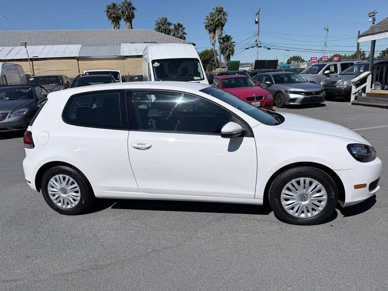 2013 Volkswagen Golf — a typically priced live listing