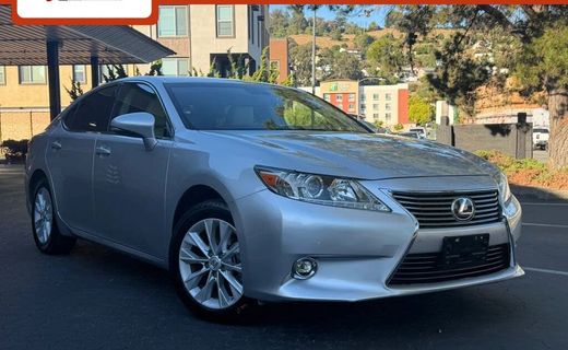2015 Lexus ES 300H