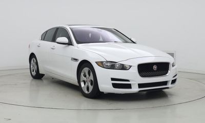 2017 Jaguar XE