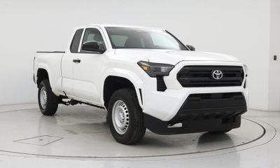 2025 Toyota Tacoma SR Xtracab