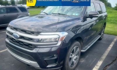 2022 Ford Expedition XLT