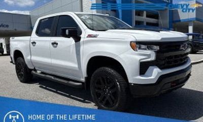 2024 Chevrolet Silverado RST